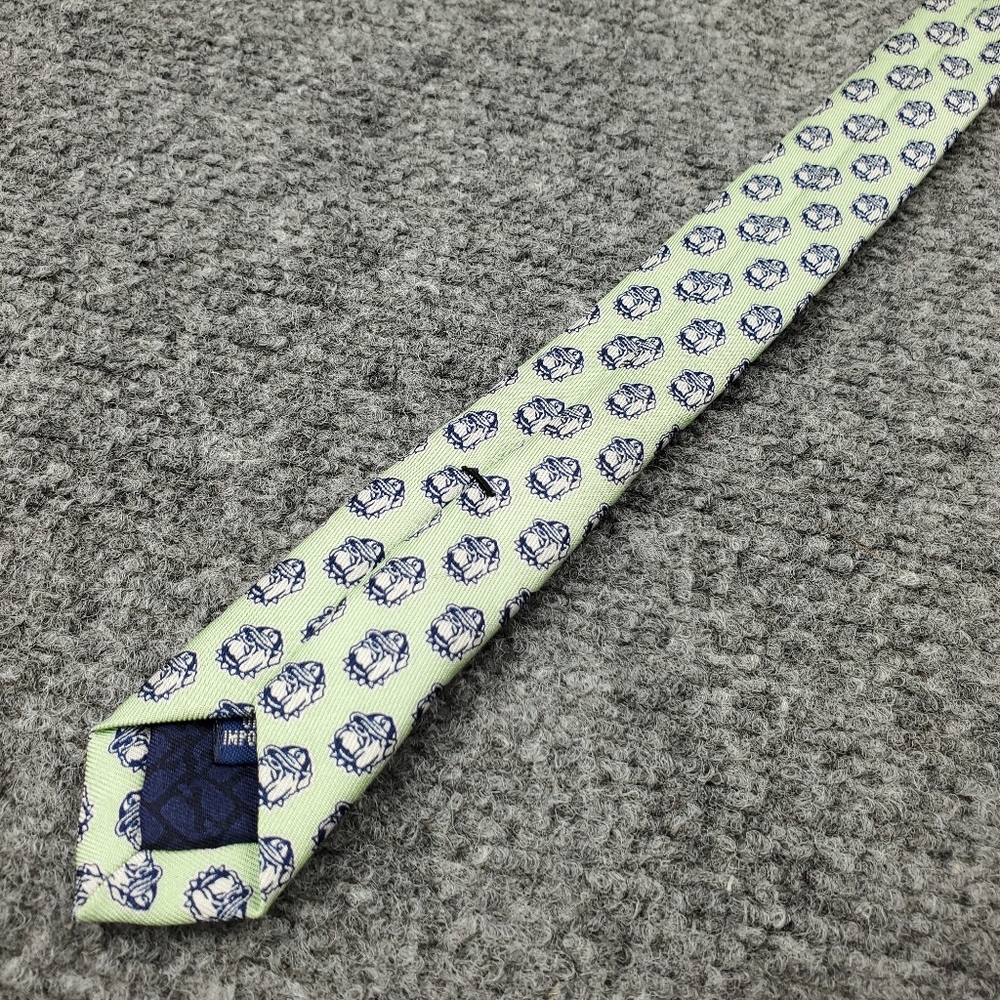Vineyard Vines Georgetown Hoyas Silk Tie Bulldog Mascot Light Green Formal NEW - Picture 8 of 12